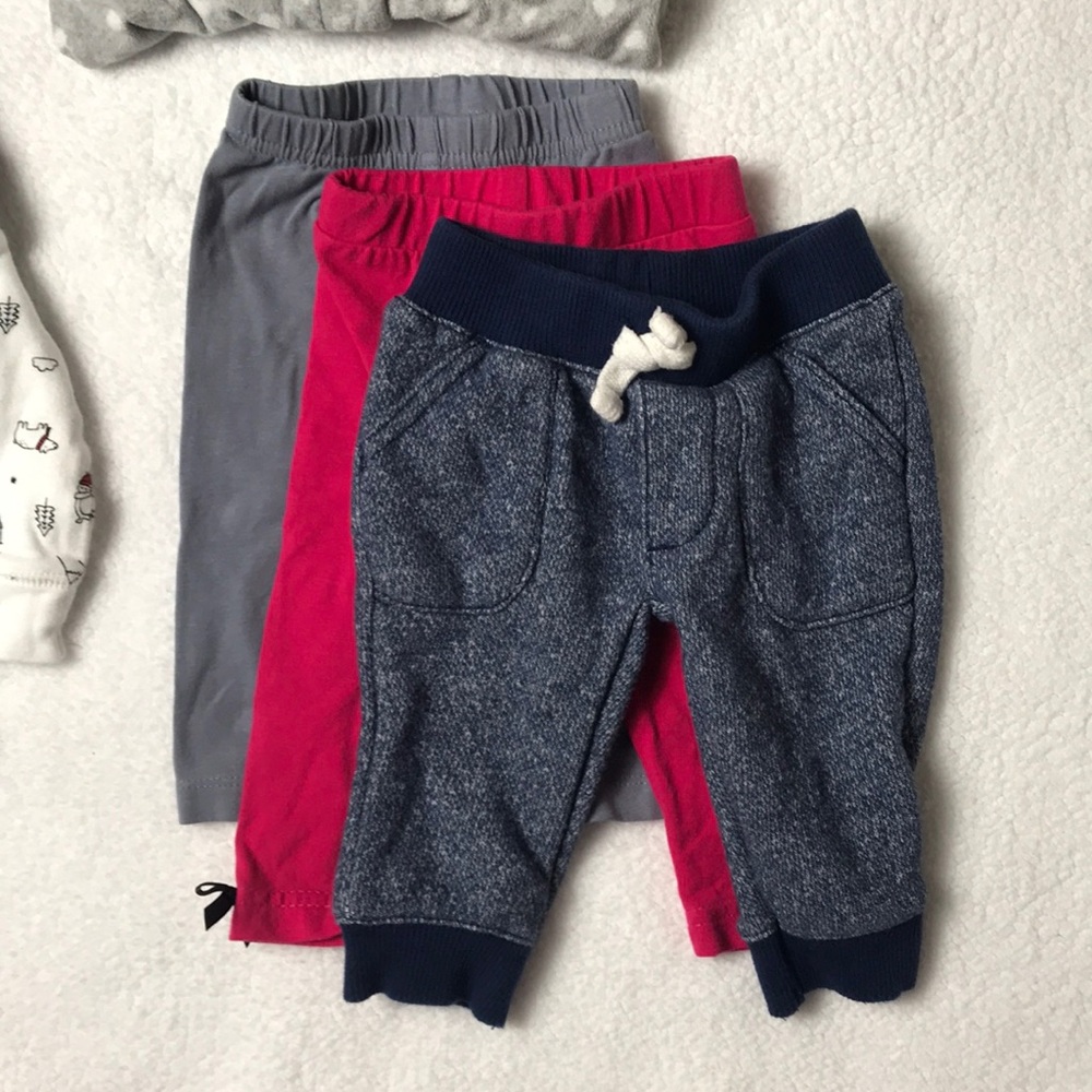 🌻 3/25 🌻 0-3 Mo Infant Bundle - Picture 2 of 8